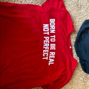 Short sleeve red shirt